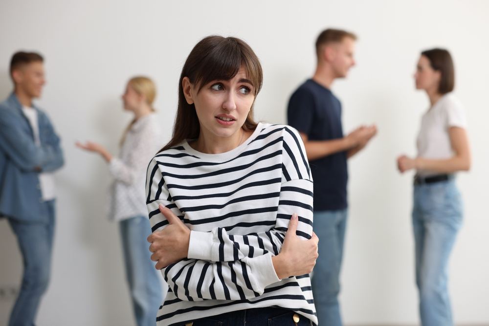 Anxietatea sociala - persoana anxioasa intr-o interactiune sociala