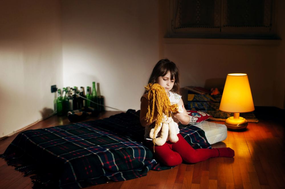 Despre neglijarea emotionala - persoana izolata emotional